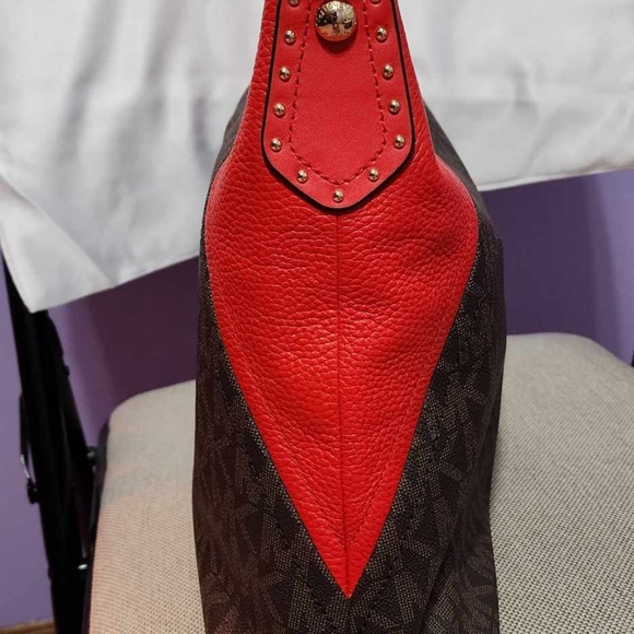 Michael Kors Bag - Picture 6 of 7